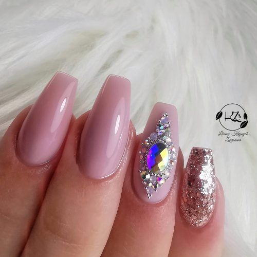 Luxury Nails - LacGel  017