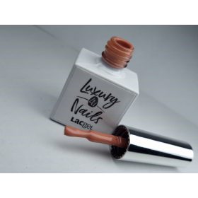 Luxury Nails - LacGel  026