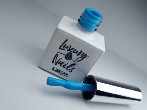 Luxury Nails - LacGel  054