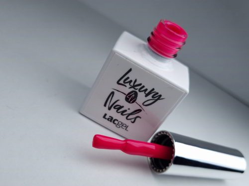 Luxury Nails - LacGel  070