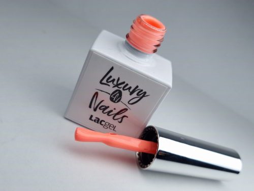Luxury Nails - LacGel  115
