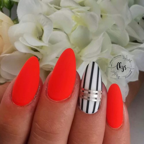 Luxury Nails - LacGel  121