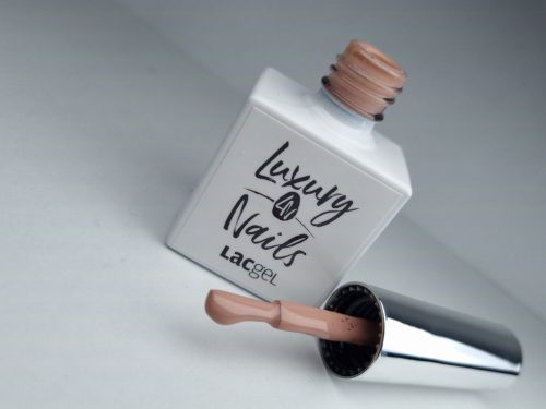 Luxury Nails - LacGel  126
