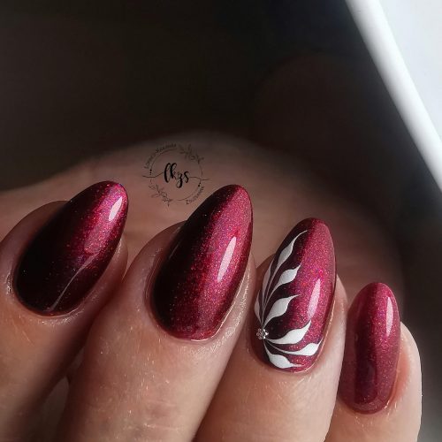 Luxury Nails - LacGel  136