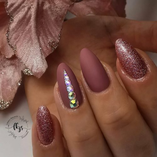 Luxury Nails - LacGel  141