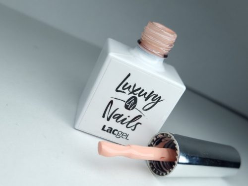 Luxury Nails - LacGel  153