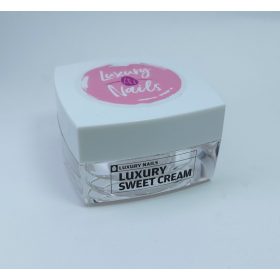 Luxury Nails - Sweet cream - 15g