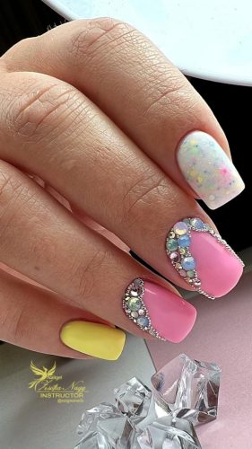 Nailgel - Rózsaszín 019 CCO Gél lakk 8ml