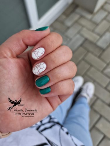 Nailgel - Zöld 031 CCO Gél lakk 8ml